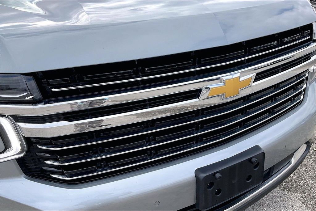 Used 2024 Chevrolet Suburban LT 4D Sport Utility