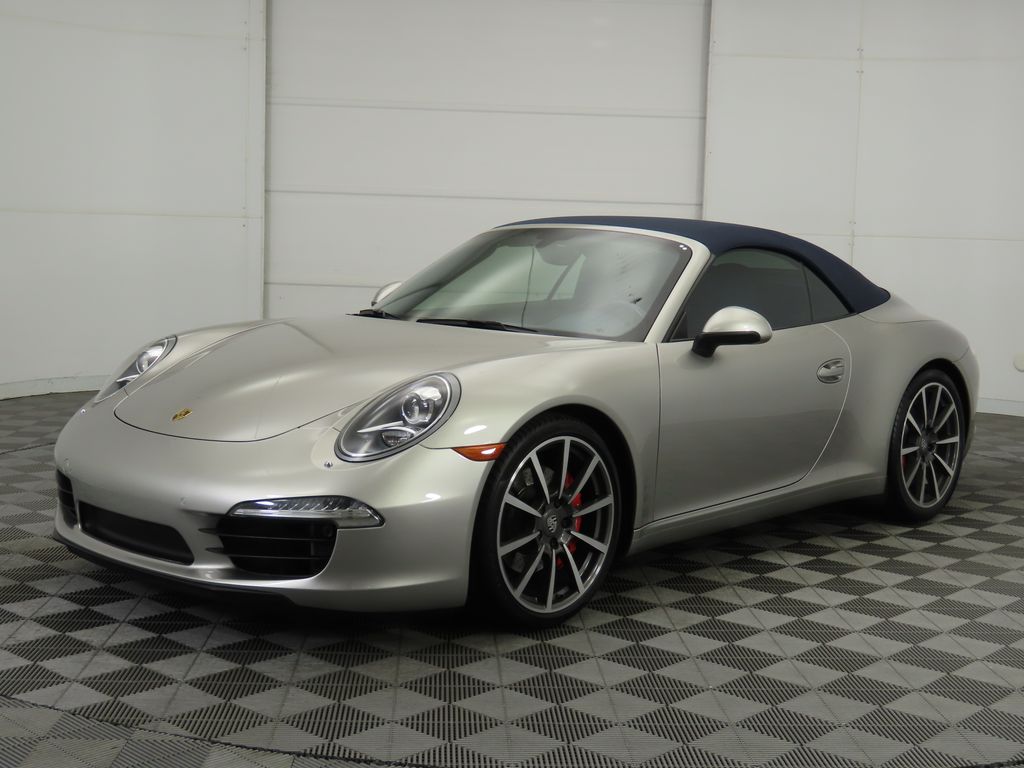 Thumbnail: 2013 Porsche 911 - 13