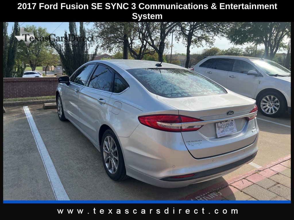 2017 Ford Fusion SE photo
