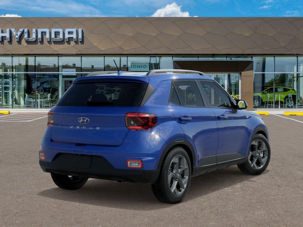 2025 Hyundai Venue SEL 4