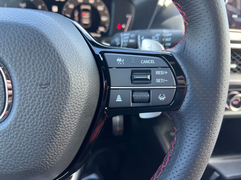 Thumbnail: 2025 Acura ADX - 22