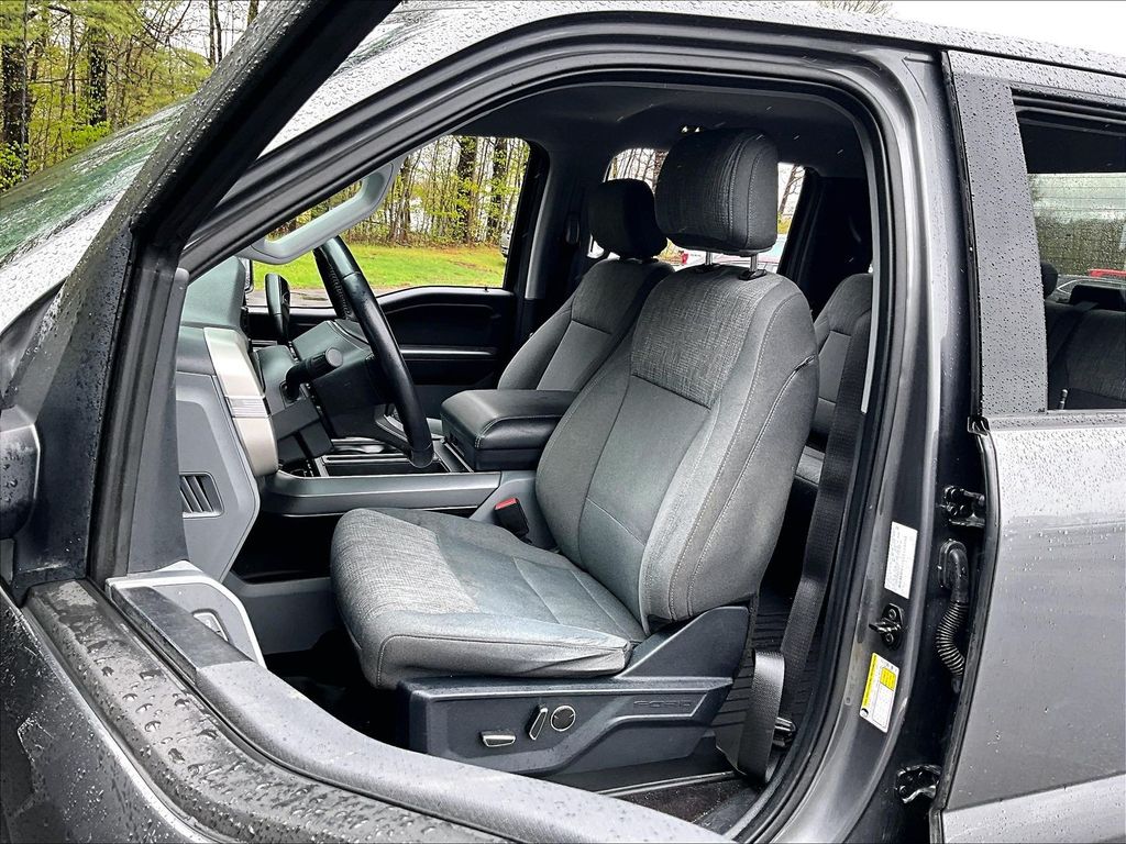 2021 Ford F-150 — photo 10