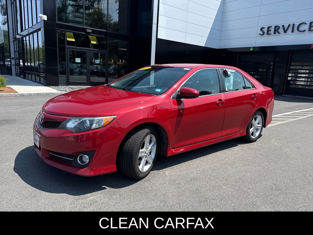 Barcelona Red Metallic 2012 Toyota Camry Sedan Front-Wheel Drive 6-Speed Automatic