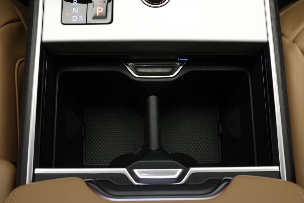 Thumbnail: 2026 Land Rover Range Rover - 26