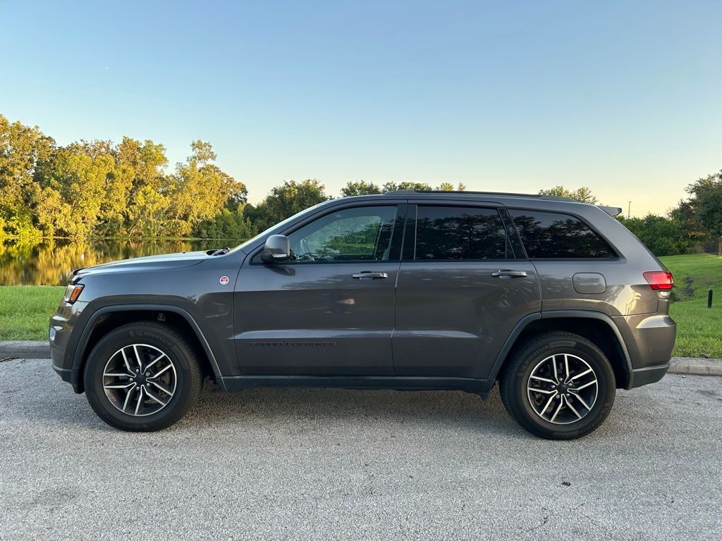 Thumbnail: 2019 Jeep Grand Cherokee - 2