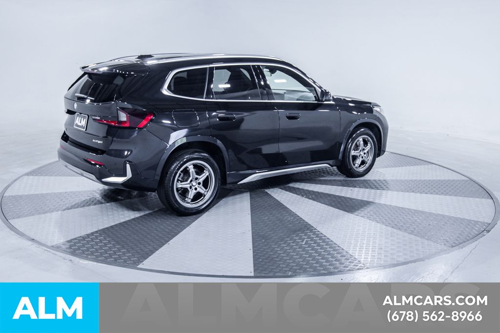 Used 2025 Black BMW xDrive28i image 10