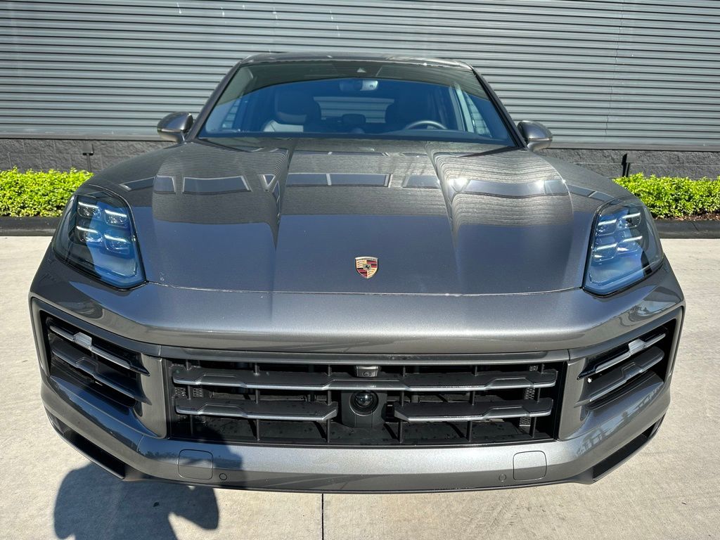 Thumbnail: 2025 Porsche Cayenne - 8