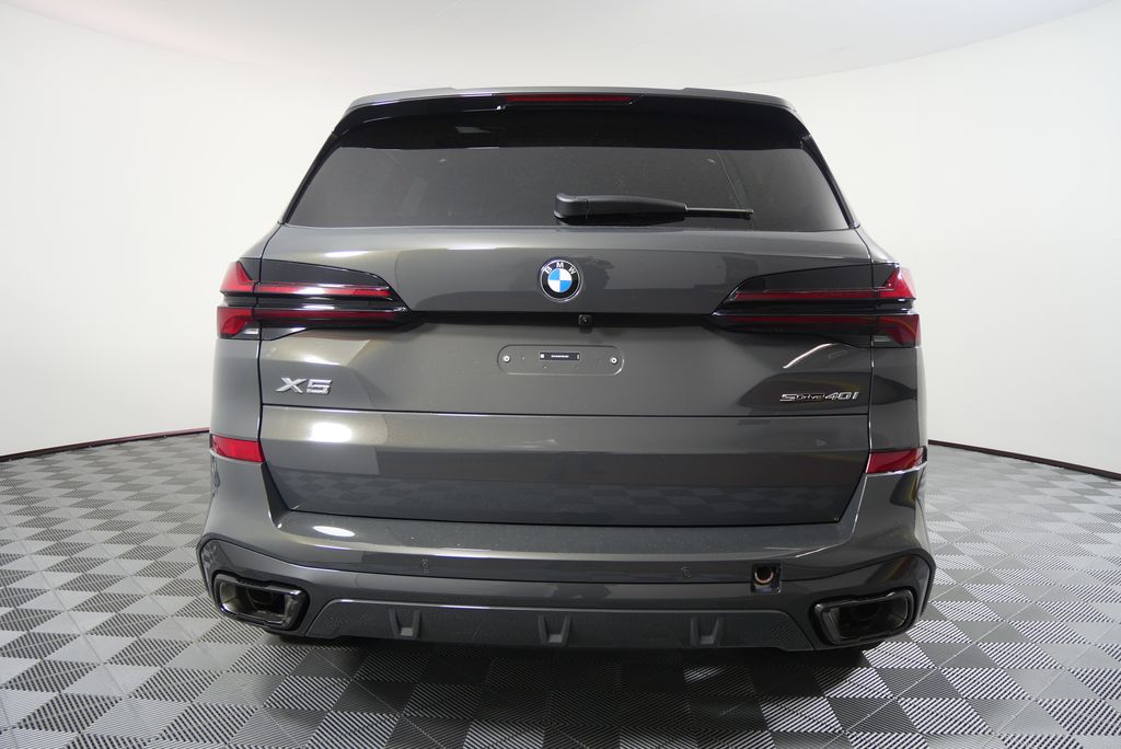 Thumbnail: 2026 BMW X5 - 4
