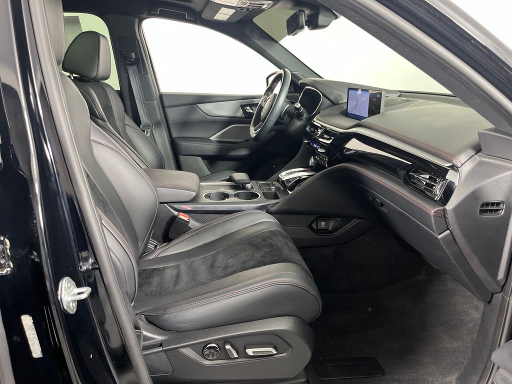 Thumbnail: 2023 Acura MDX - 6