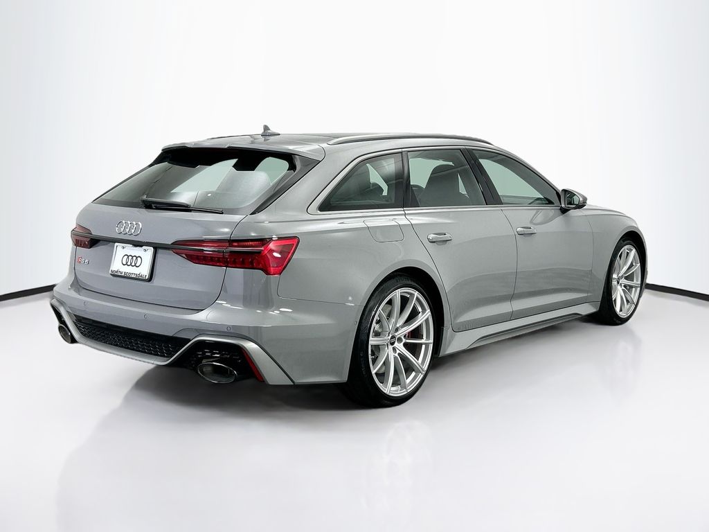 Thumbnail: 2026 Audi RS 6 - 5