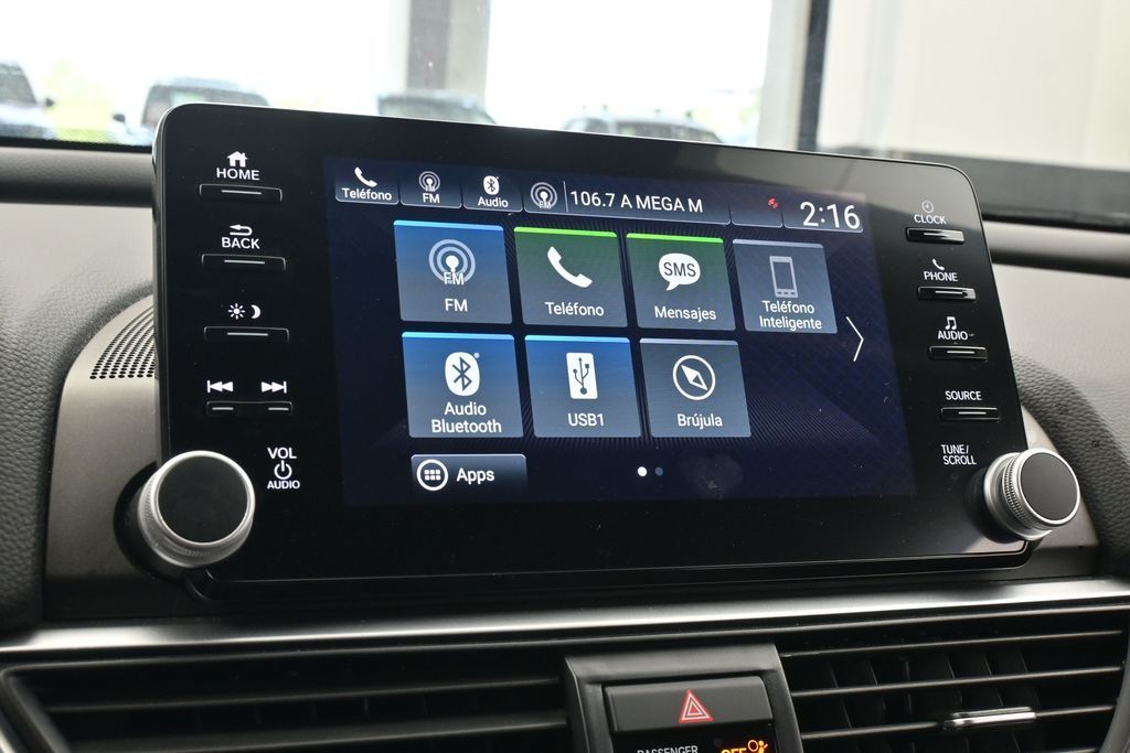 Used 2021 White Honda LX image 17