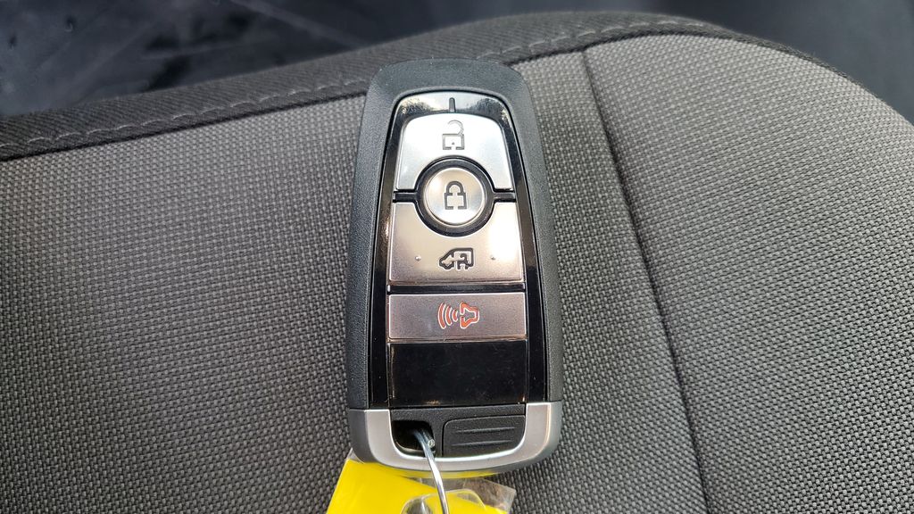 New 2026 White Ford Base image 32