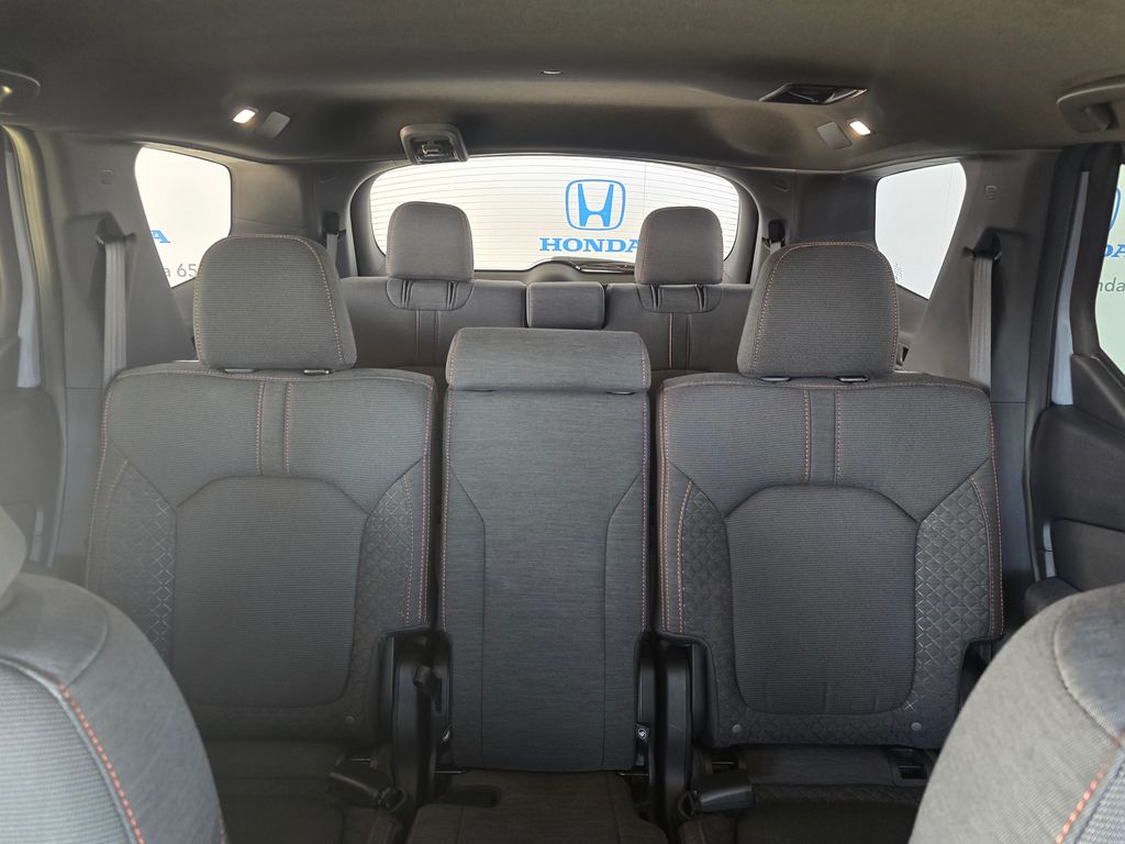 Thumbnail: 2026 Honda Pilot - 22