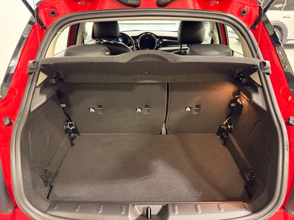 Thumbnail: 2022 MINI Cooper - 24