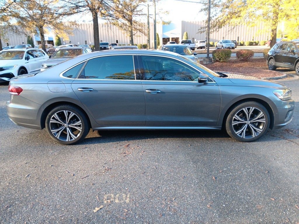 2020 Volkswagen Passat 2.0T SEL 6