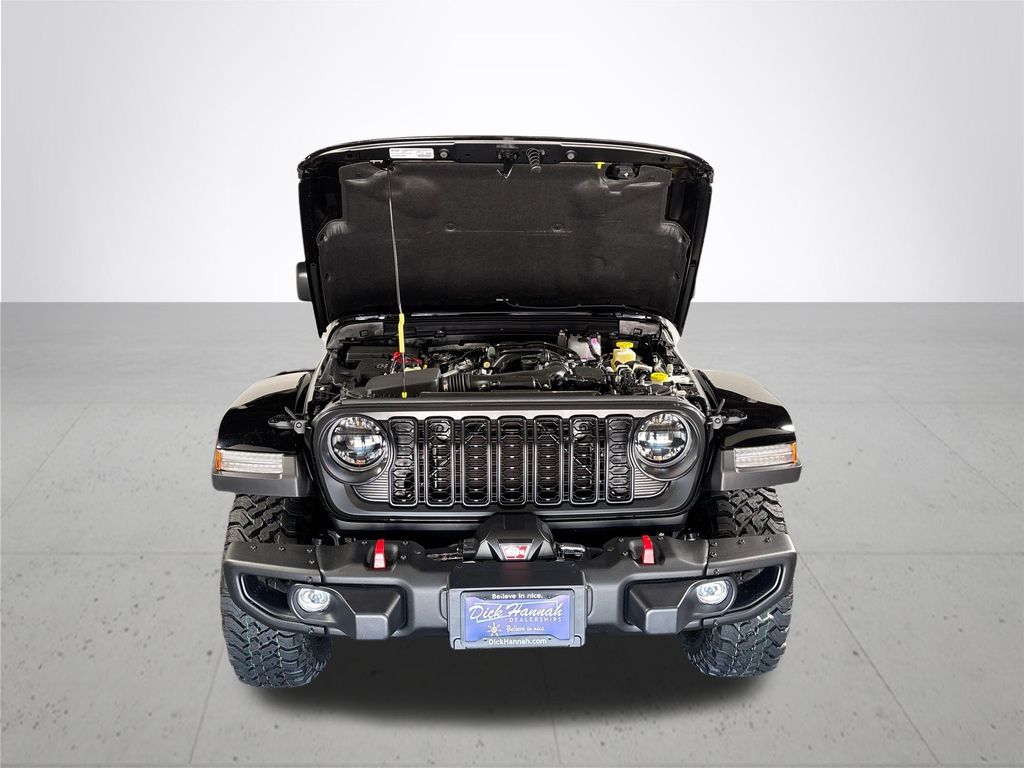 2026 Jeep Gladiator Shadow Ops