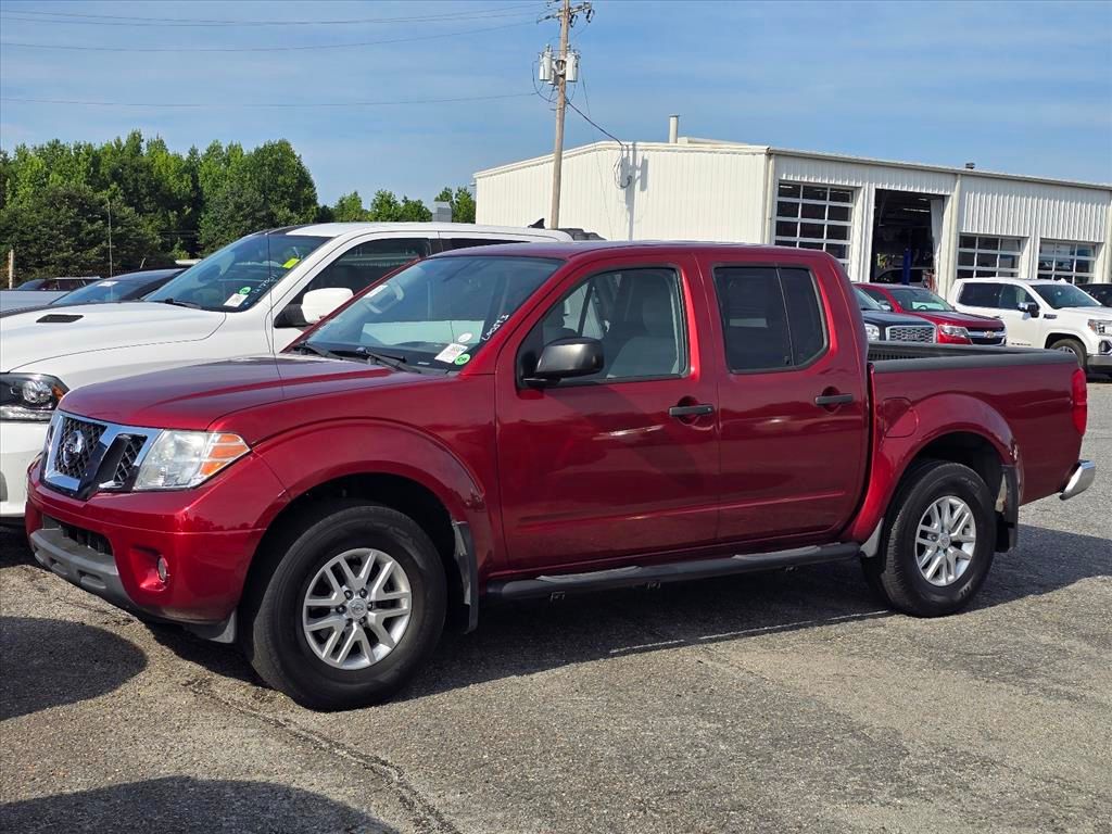 Cayenne Red Metallic 2019 Nissan Frontier Pickup Truck Four-Wheel Drive 5-Speed Automatic Overdrive