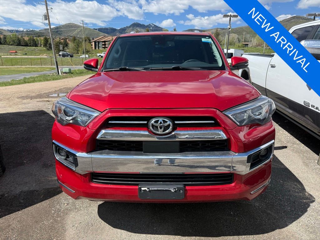 View vehicle photo 2