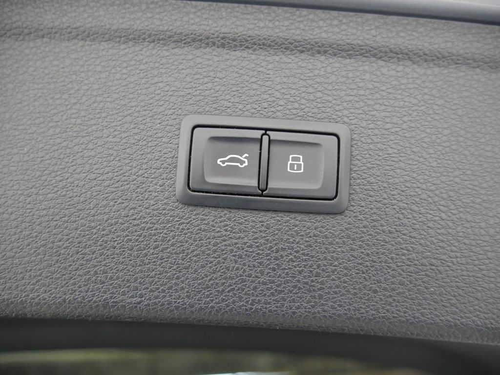 Thumbnail: 2018 Audi Q5 - 22