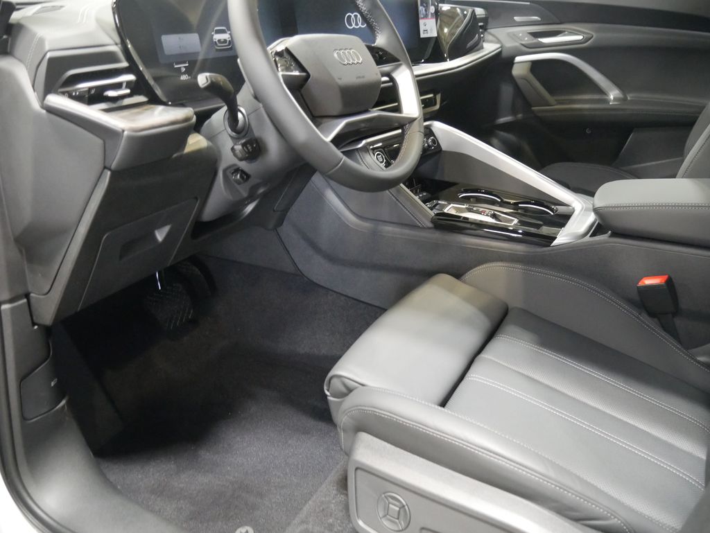 Thumbnail: 2026 Audi Q5 - 18