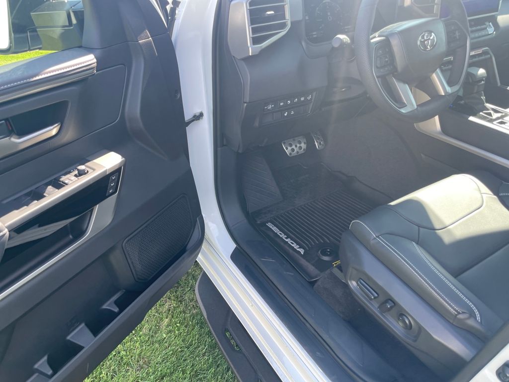 2026 Toyota Sequoia Limited photo 32