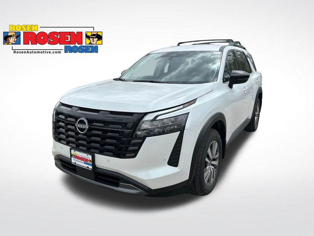 Everest White Pearl Tricoat 2026 Nissan Pathfinder SUV / Crossover All-Wheel Drive 9-Speed Automatic