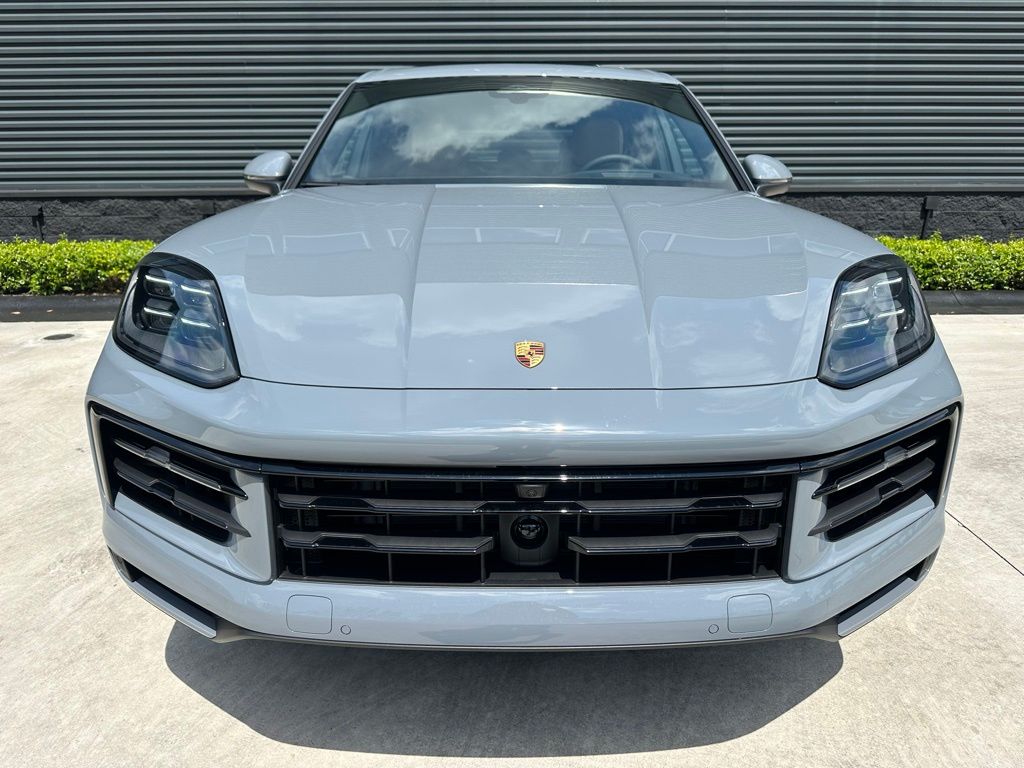 Thumbnail: 2026 Porsche Cayenne - 8