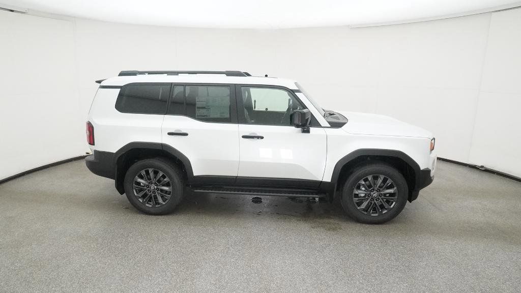 2025 Toyota Land Cruiser  4