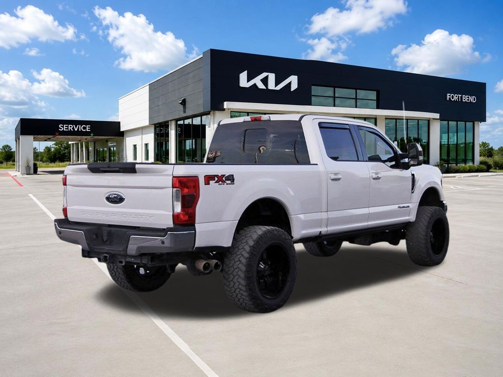 2018 Ford F-250SD Lariat White at Emmons Autoplex