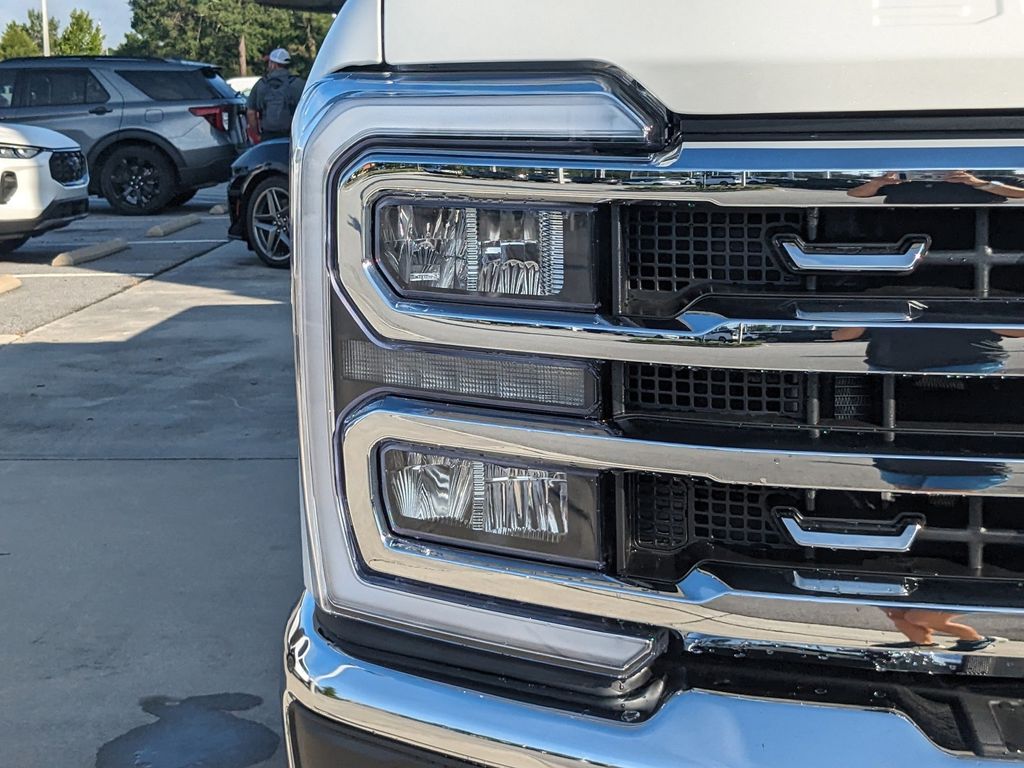 2025 Ford F-350 Super Duty Lariat