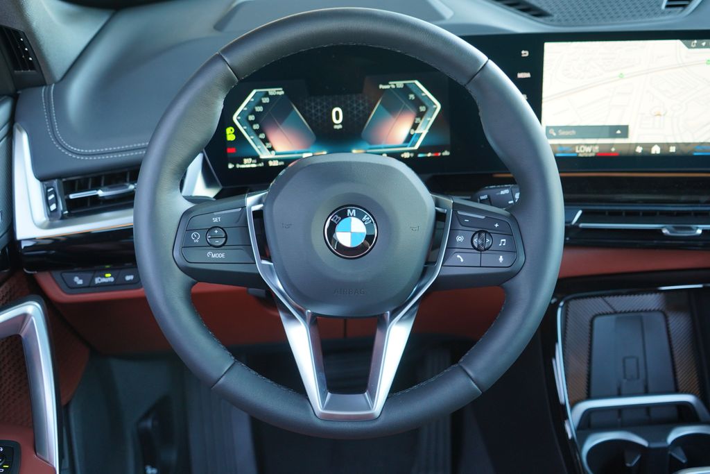 Thumbnail: 2027 BMW X1 - 24