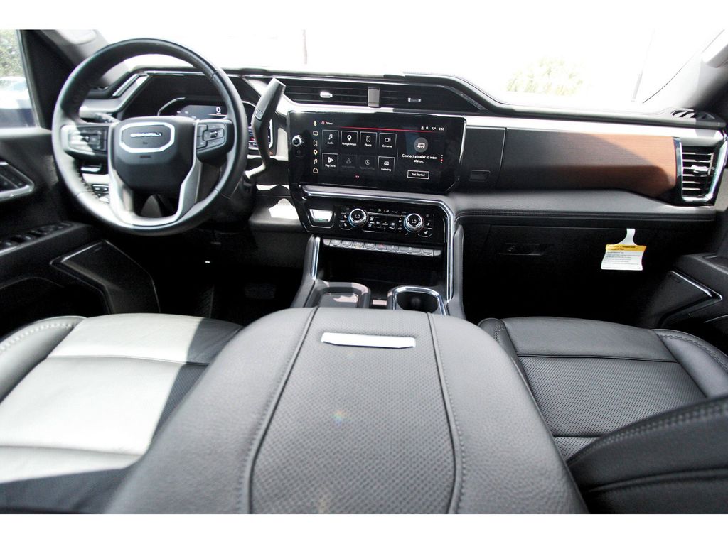 2025 GMC Sierra 2500HD Denali - 6