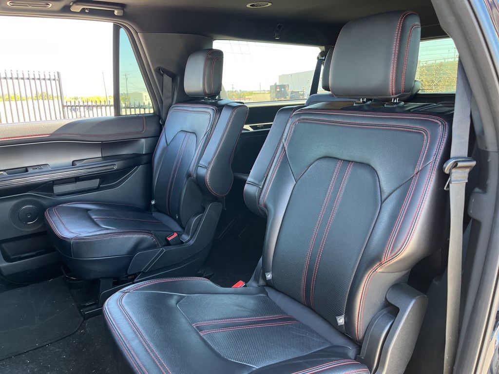 Thumbnail: 2021 Ford Expedition MAX - 24