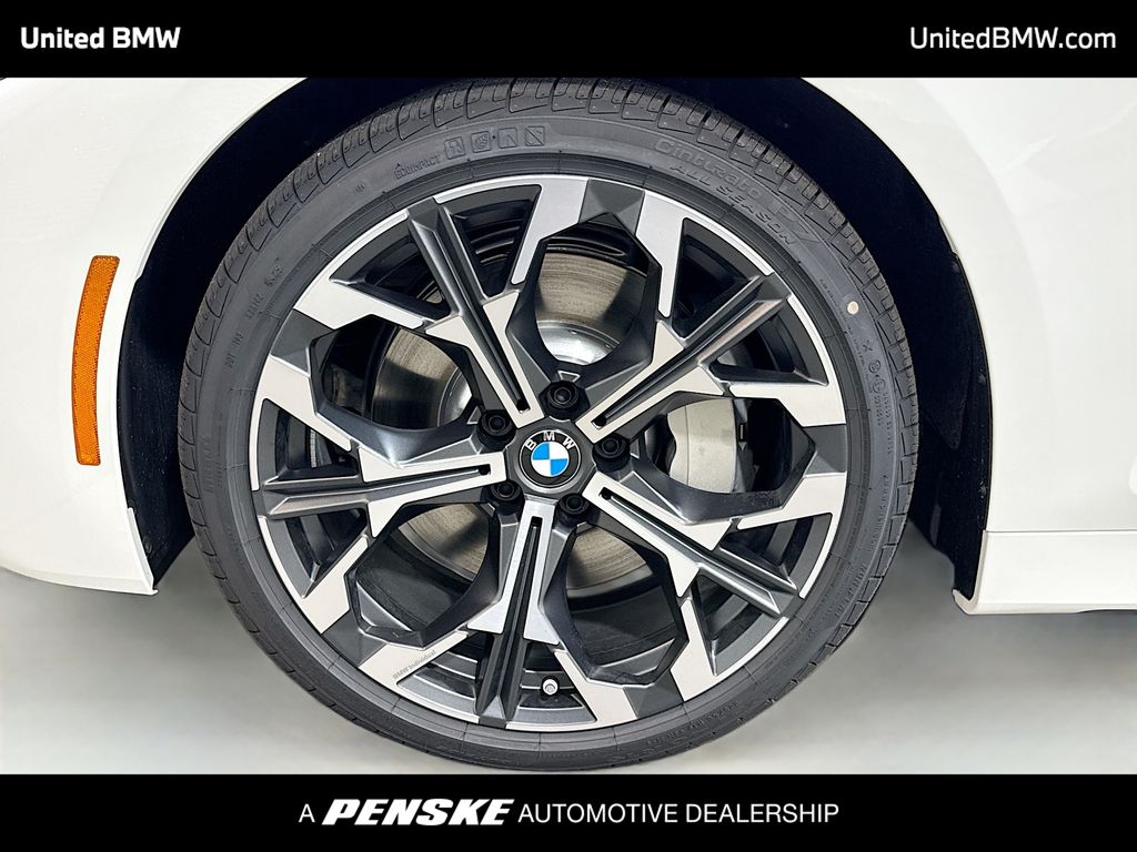 Thumbnail: 2026 BMW 4 Series - 2