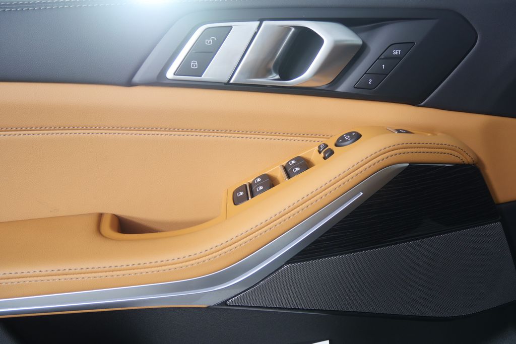 Thumbnail: 2026 BMW X5 - 8