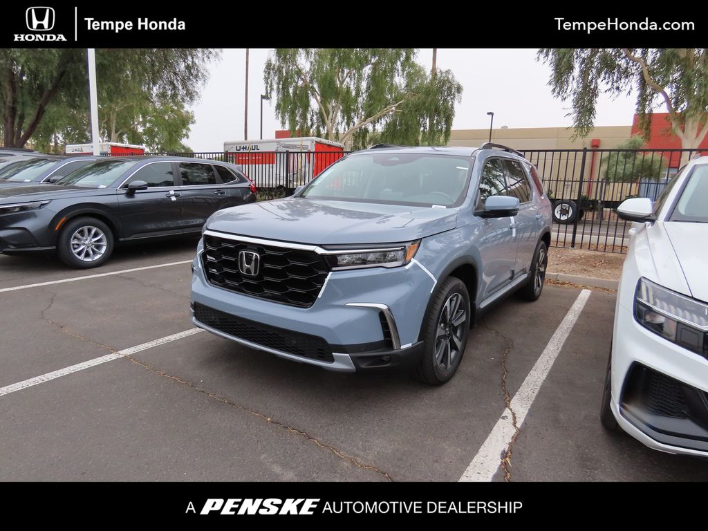 2025 Honda Pilot Touring -
                Tempe, AZ