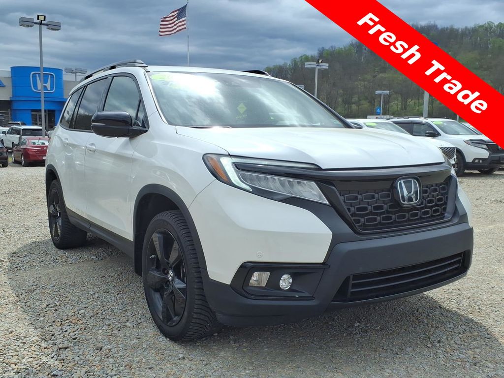 Platinum White Pearl 2021 Honda Passport Elite AWD SUV / Crossover All-Wheel Drive 9-Speed Automatic