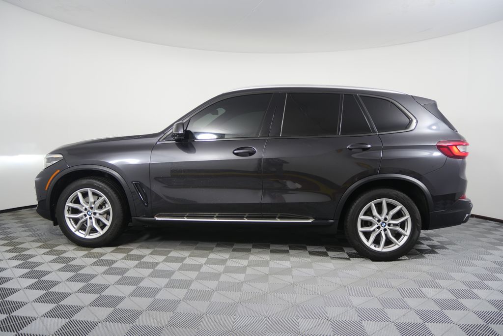 Thumbnail: 2023 BMW X5 - 6