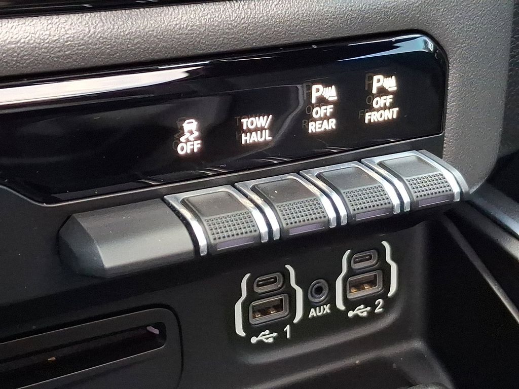 Thumbnail: 2019 RAM 1500 - 27