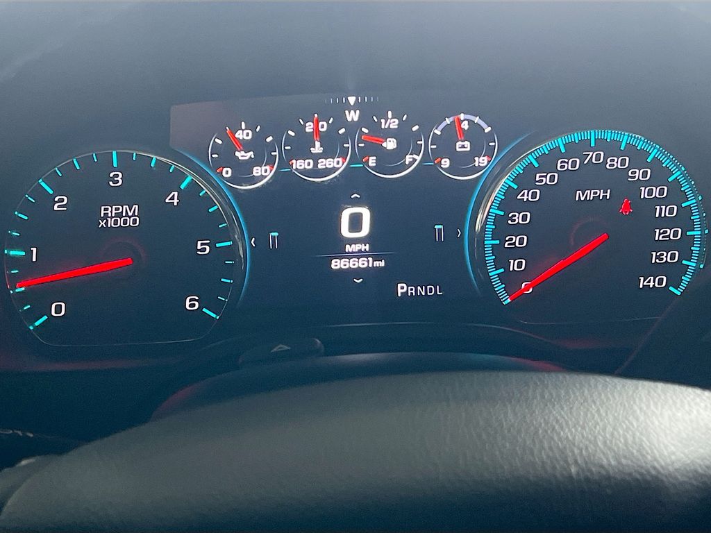 Used 2019 Silver Chevrolet Premier image 12