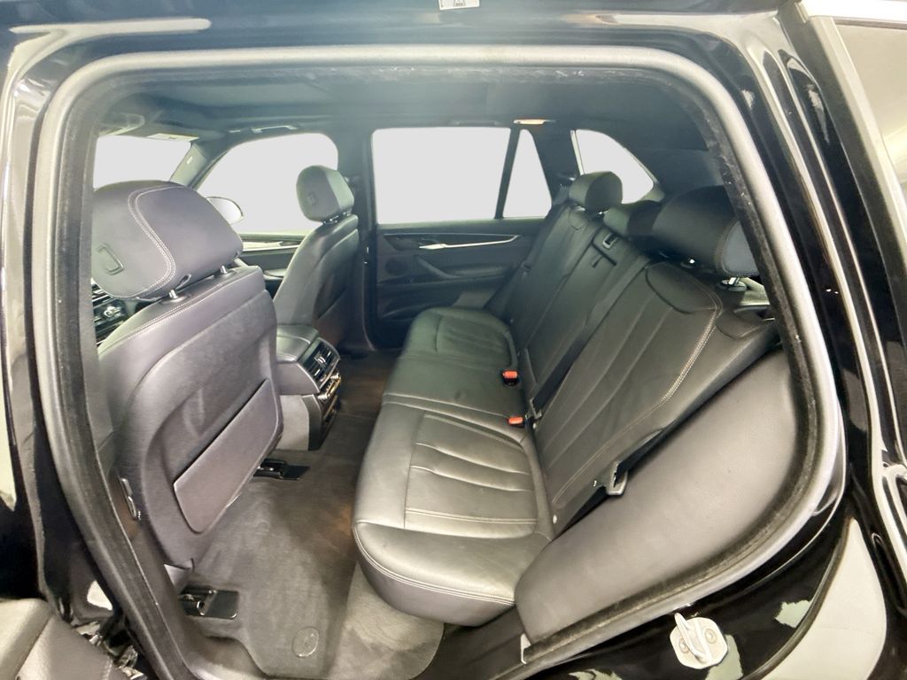 Thumbnail: 2018 BMW X5 - 20