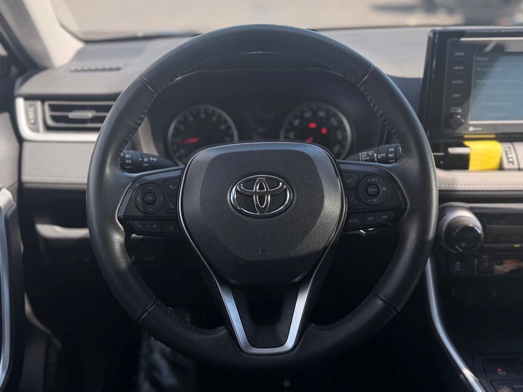 Used 2020 Toyota RAV4 SUV