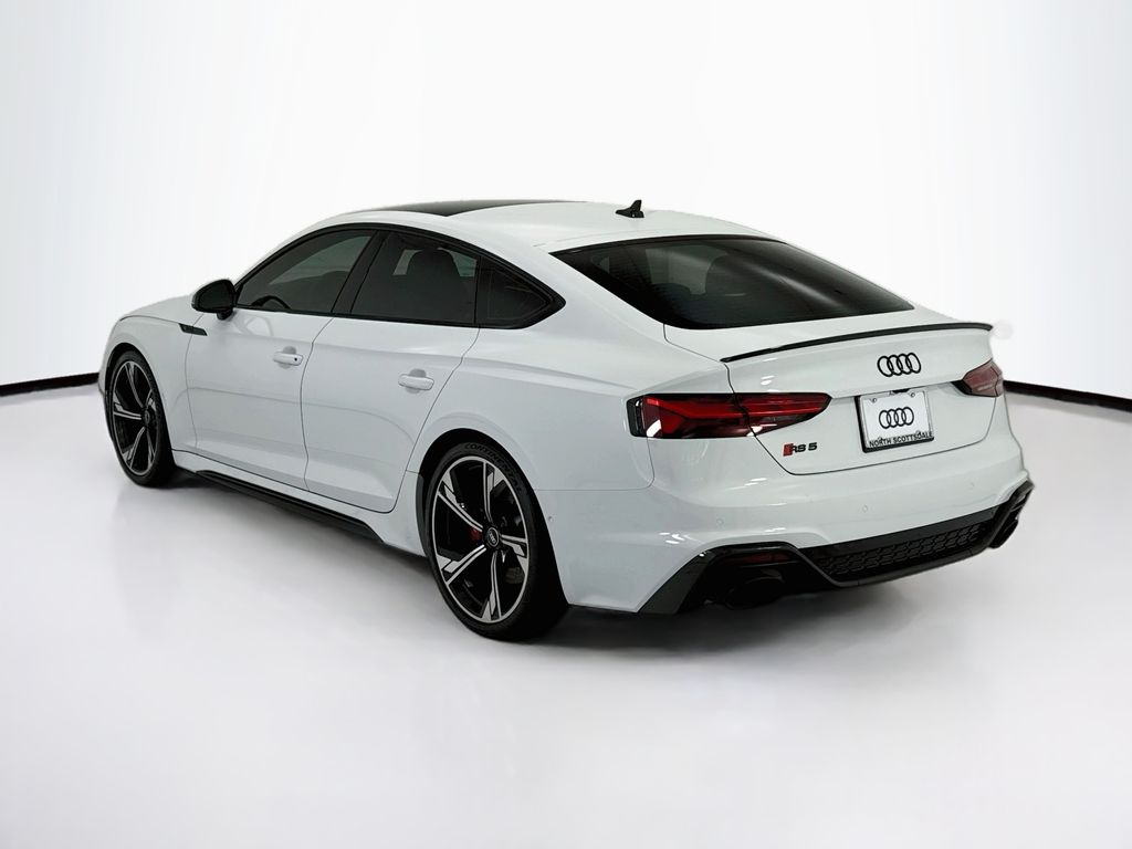 Thumbnail: 2022 Audi RS 5 - 7