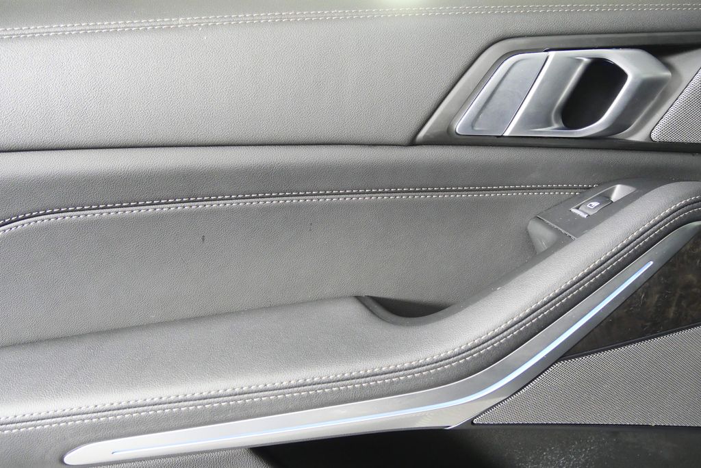 Thumbnail: 2024 BMW X5 - 13