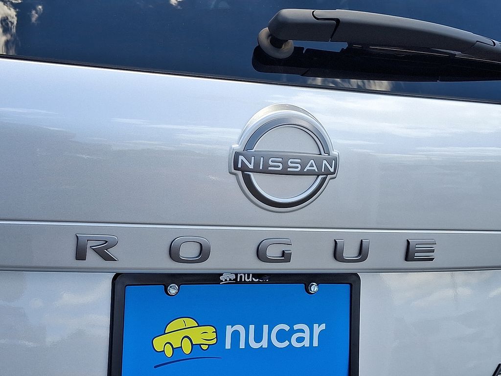 2025 Nissan Rogue — photo 29