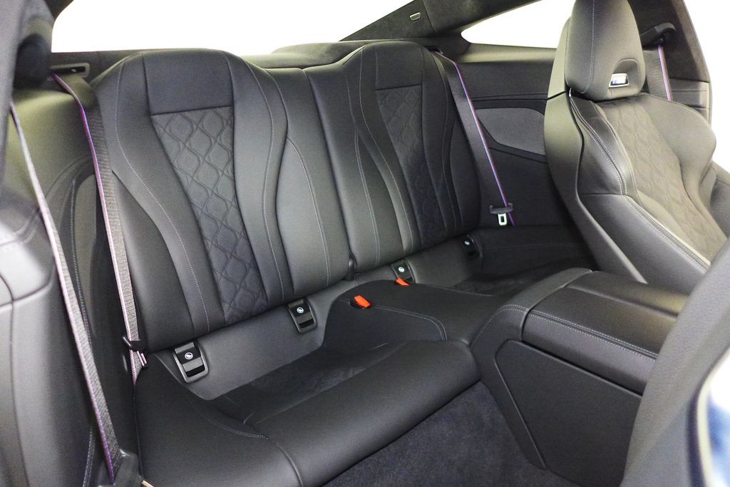 Thumbnail: 2023 BMW M8 - 21