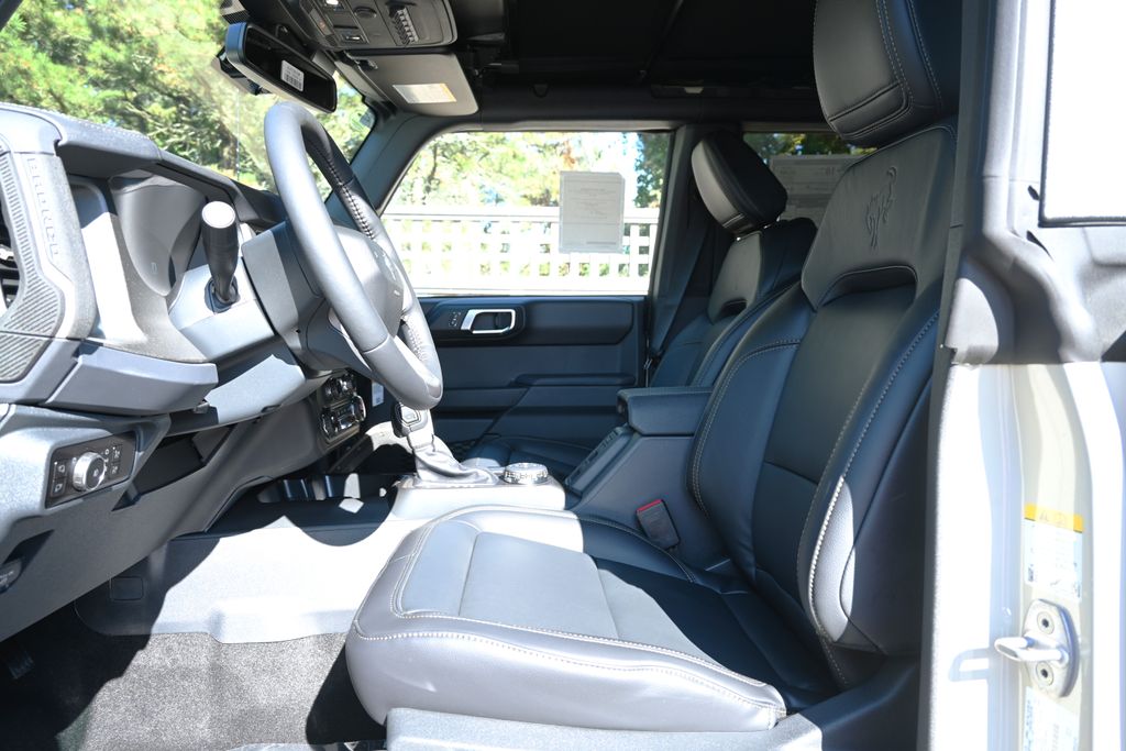 Thumbnail: 2025 Ford Bronco - 3