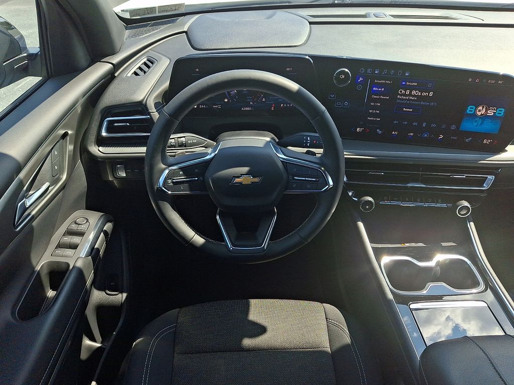 2024 Chevrolet Traverse LT White at Carlisle Cadillac Buick GMC