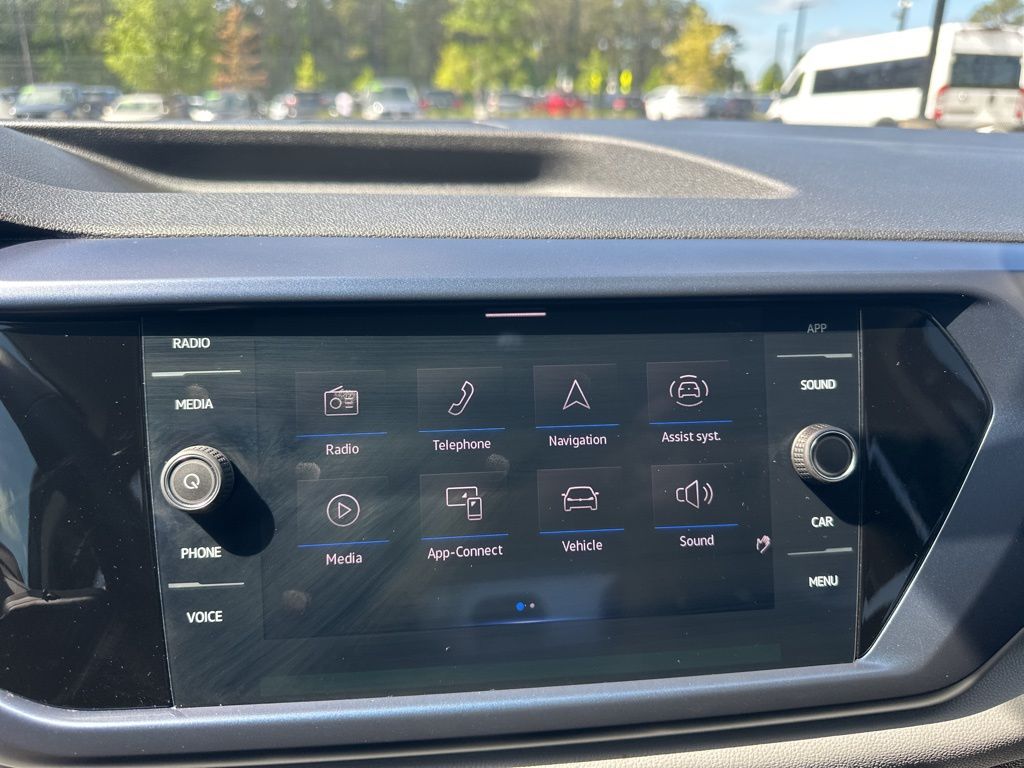 2022 Deep Black Pearl Volkswagen Taos 1.5T SE FWD SUV