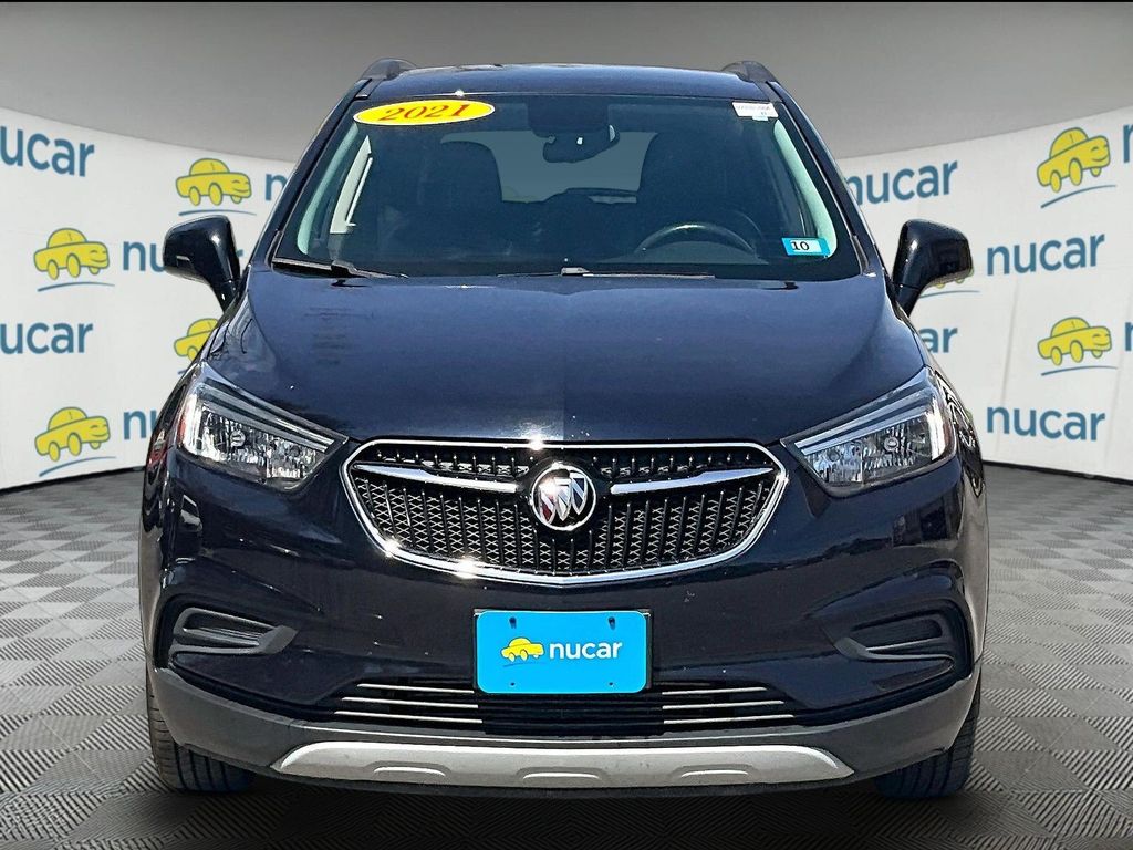 2021 Buick Encore — photo 2